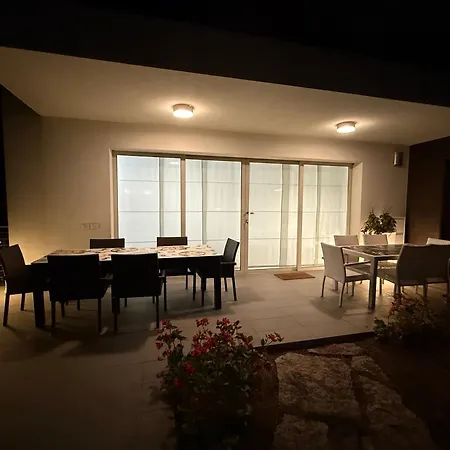 Pinewood וילה