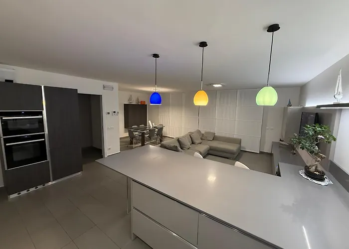 Pinewood * Линьяно-Саббьядоро